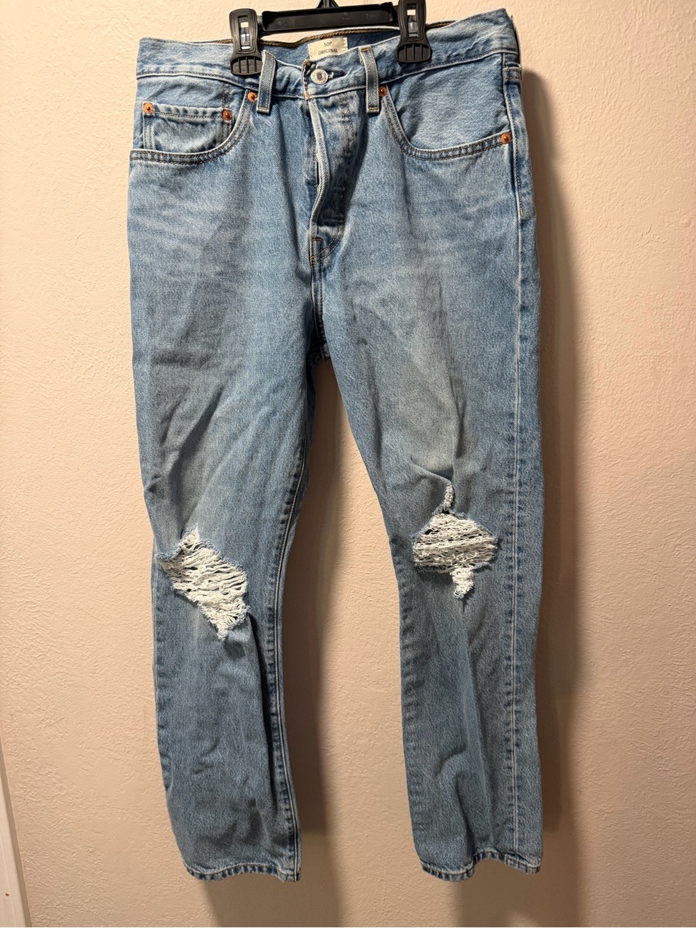 Levi's 501Classic Light Wash Distressed Women's Jeans